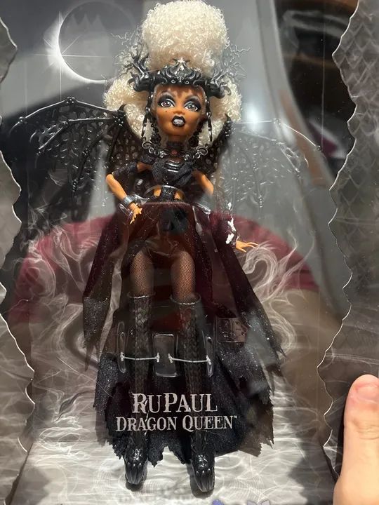 Boneca Monster High Dragon Queen - Rupaul - Foto 2