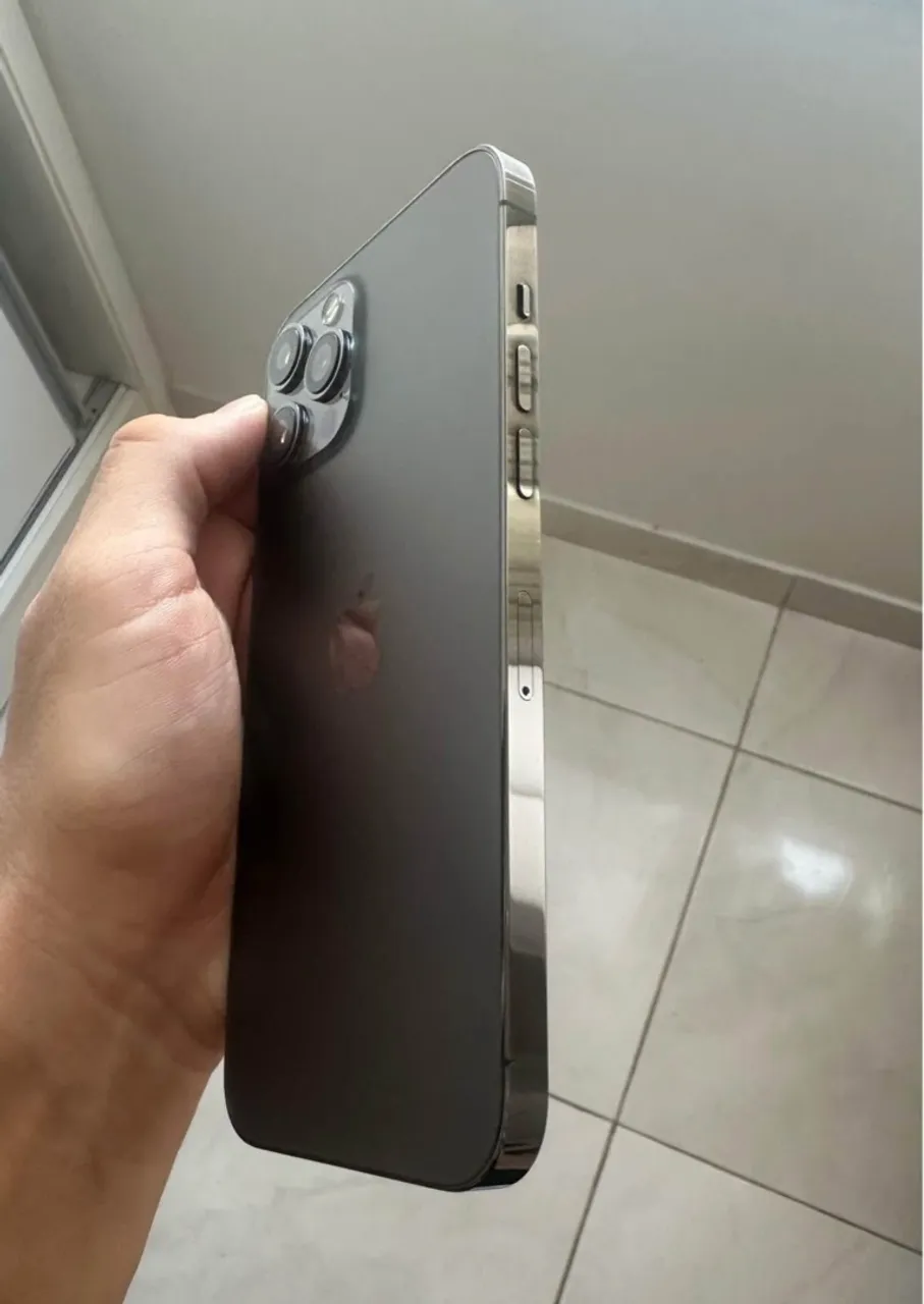iPhone 12 Pro Max 128Gb Preto Sem Detalhes