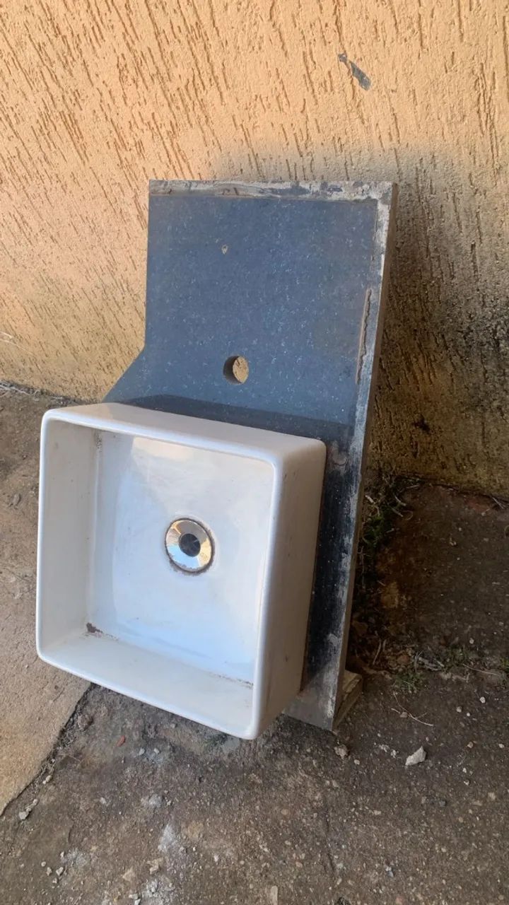 Pia de porcelana branca retangular para Banheiro 60 x 45 cm com base de mármore - Foto 3