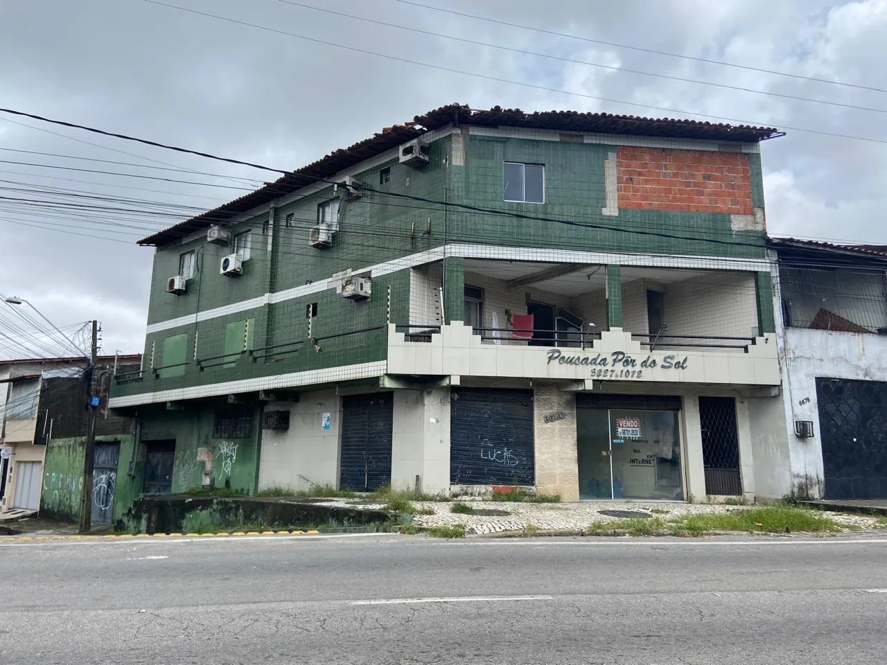 Prédio com Kitnets e loja, oportunidade de investimento