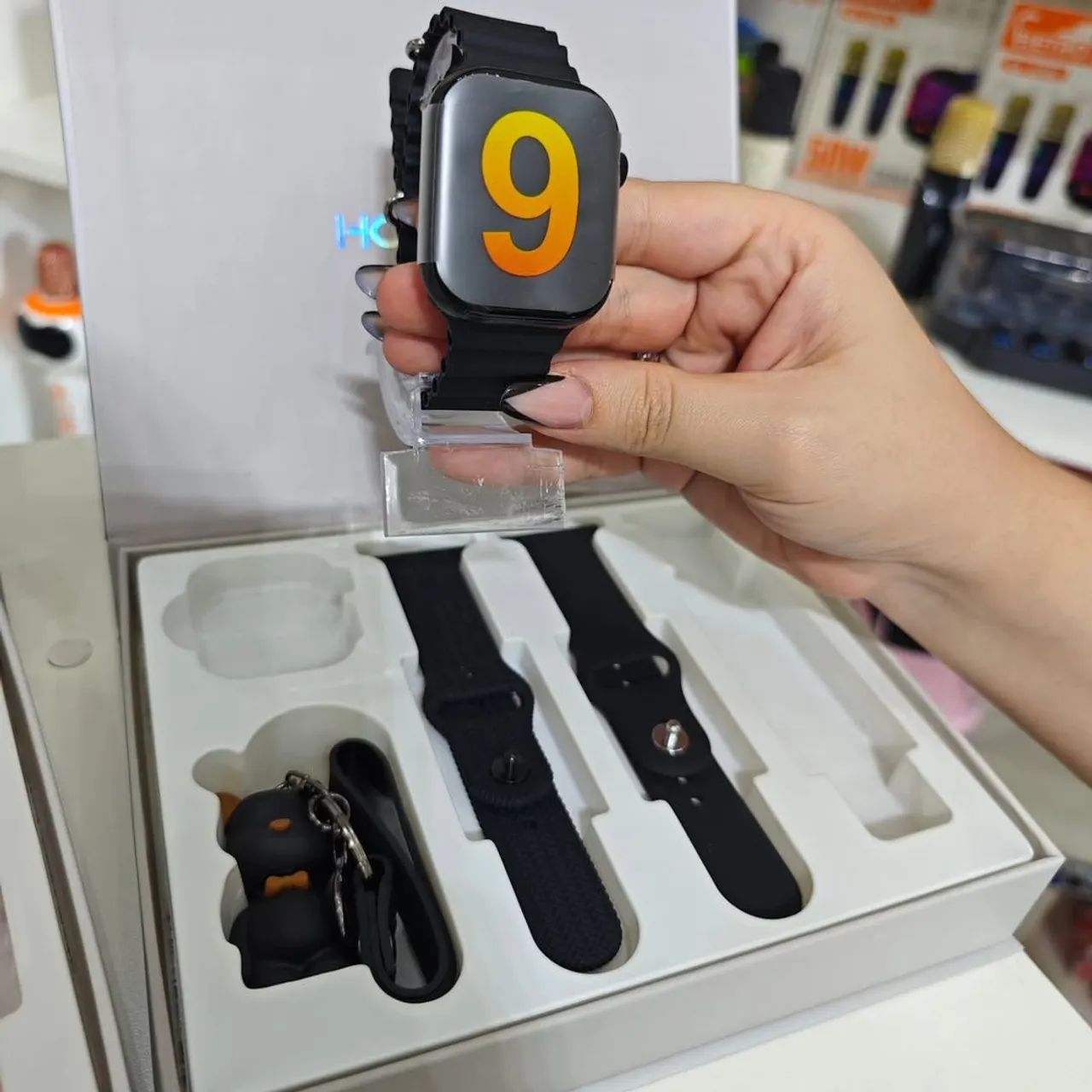  smartwatch com 3 pulseiras e chaveiro  - Foto 5
