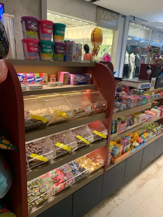 Quiosque de balas, goloseimas e  balões  - Foto 2