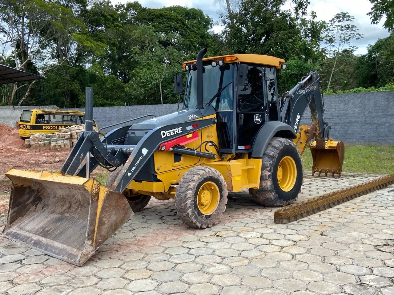 Aluguel Retroescavadeiras  - Foto 3