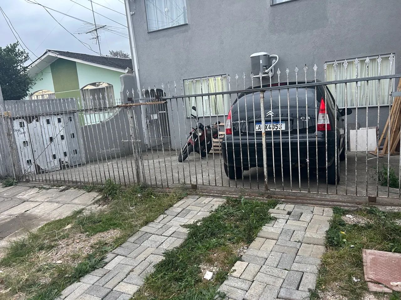 Iron Grille64842816059267120