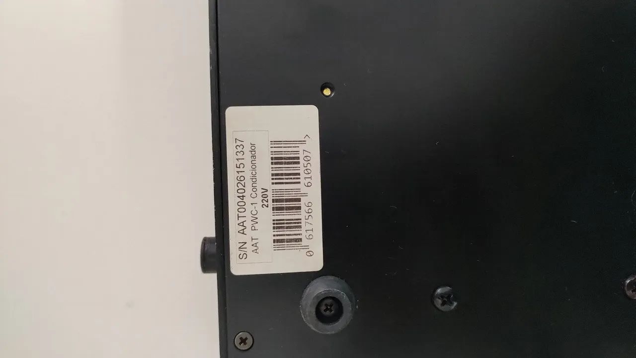 Aparelho de proteção para sua rede - defeito - Foto 3