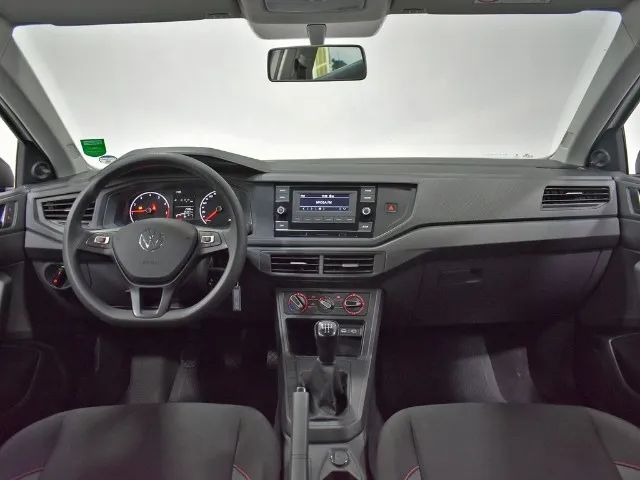 C POLO TRACK 1.0 2024 (IMPECÁVEL) I 81 99638.0070 (CAIO) - Foto 4