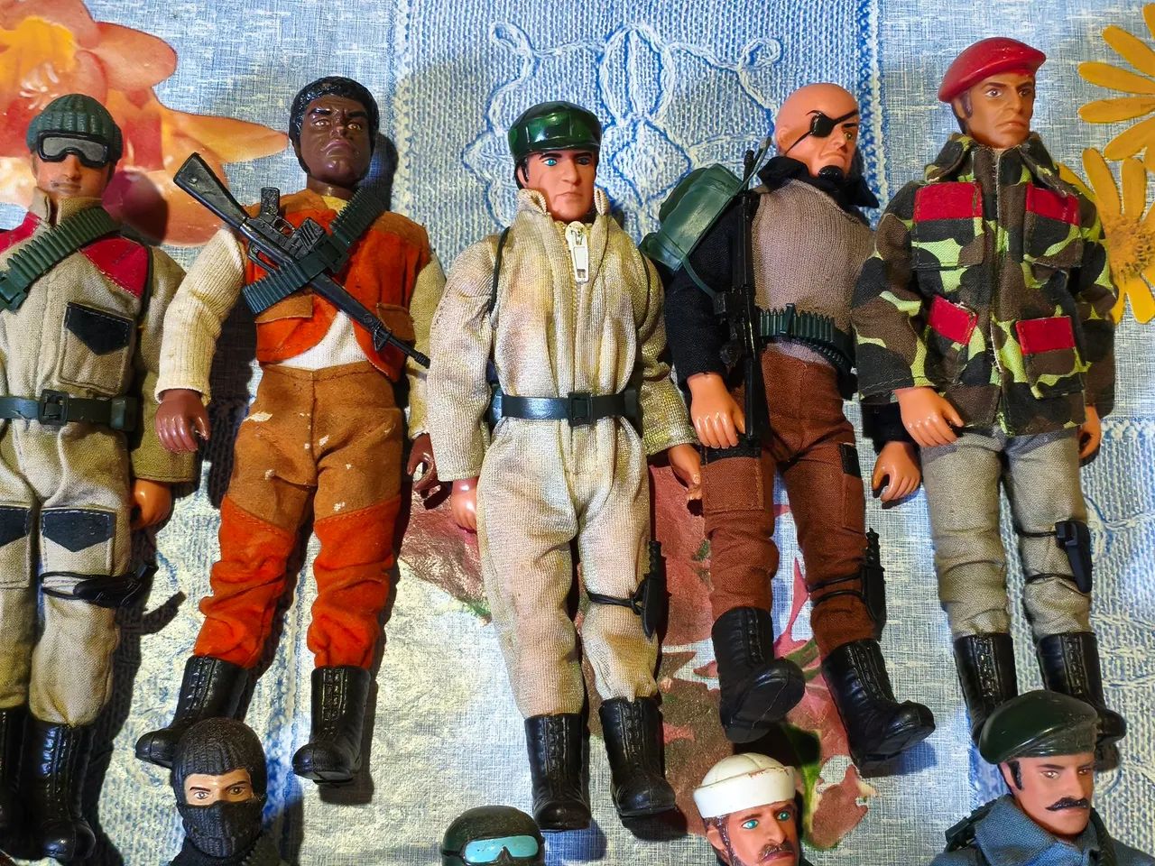 Coleção bonecos gi Joe Falcon com roupas e acessórios  - Foto 5