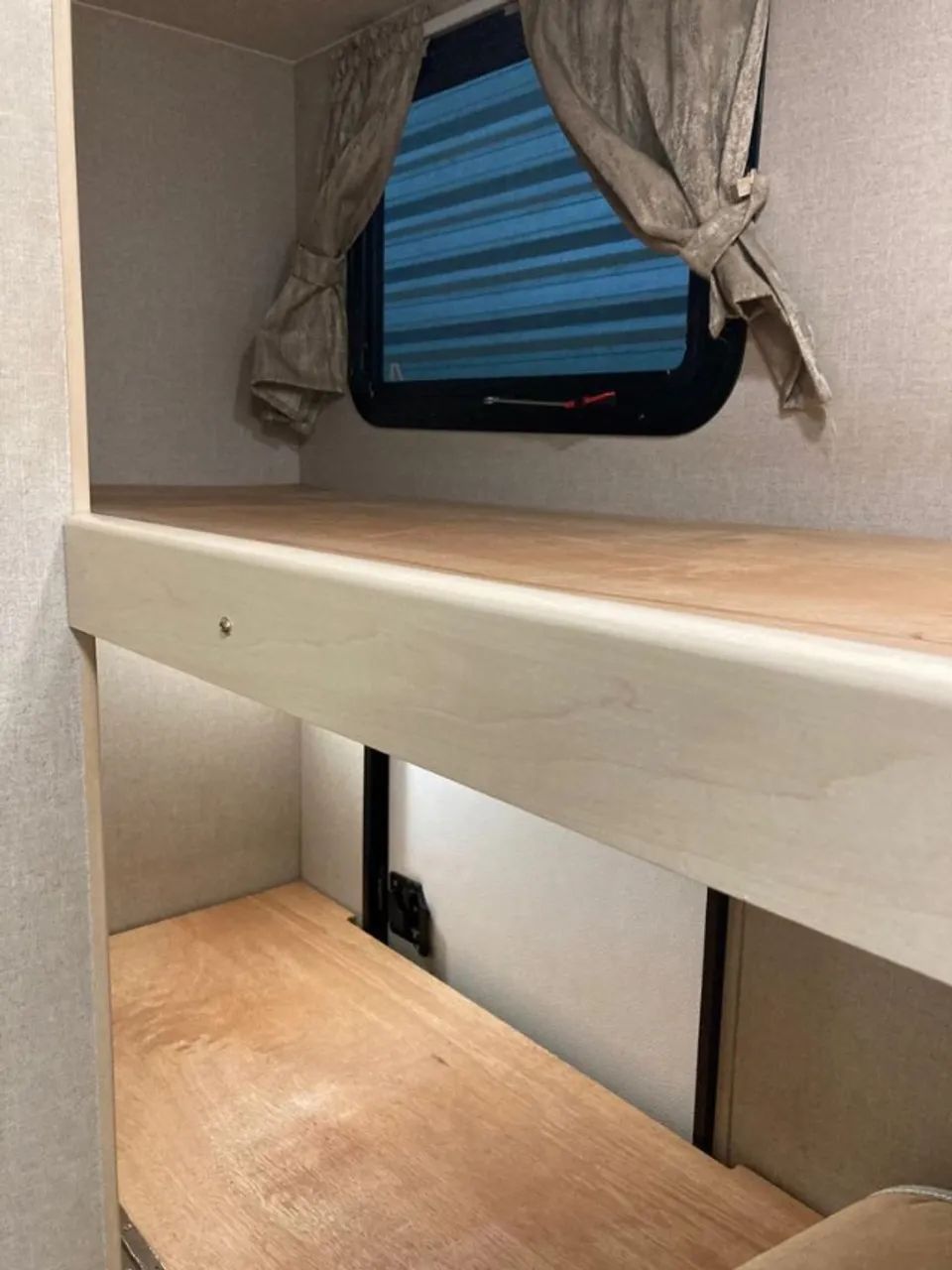 Trailer Winnebago 1700bh - 06 pessoas - Foto 6