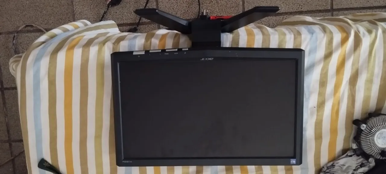 Monitor Acer 14 polegadas