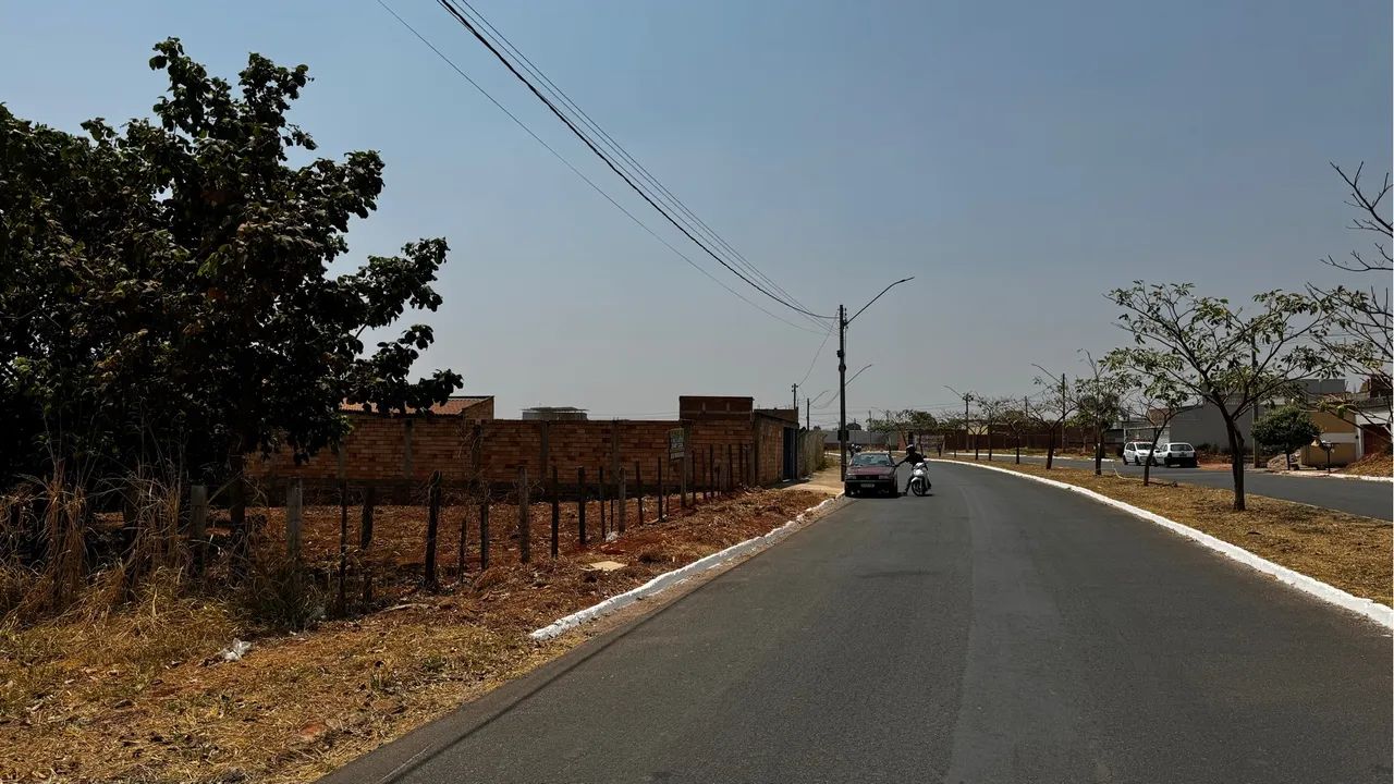 LOTES À VENDA EM ÓTIMA LOCALIZAÇÃO, ESCUTO PROPOSTA. - Foto 3