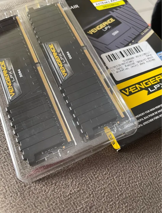 Memória RAM Corsair Vengeance LPX 32GB(2x16GB) 3600MHz DDR4