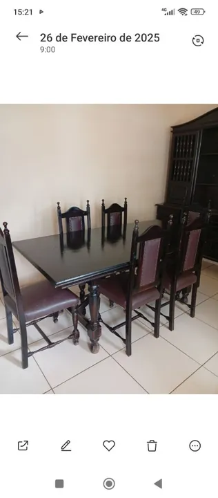 Mesa de Jantar em Madeira Maciça