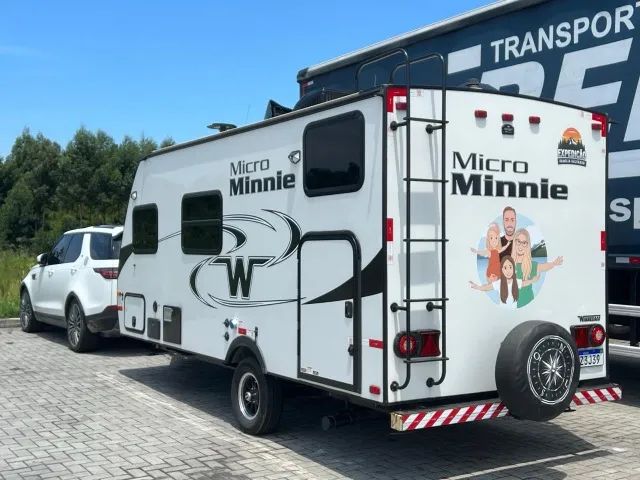 Trailer Winnebago 1700bh - 06 pessoas