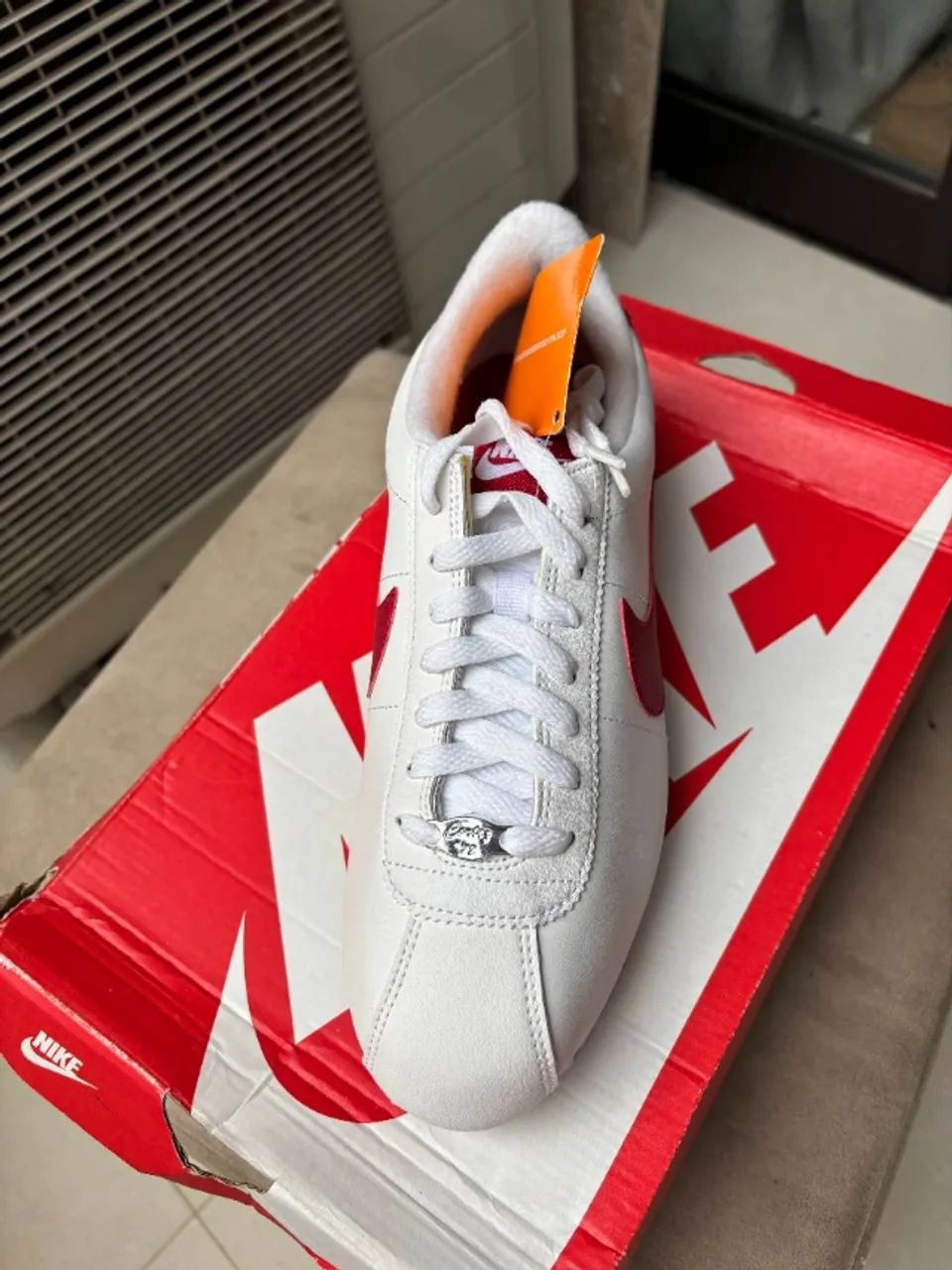 Nike Cortez Basic SL GS White Gym Red tamanho 40 - Foto 3