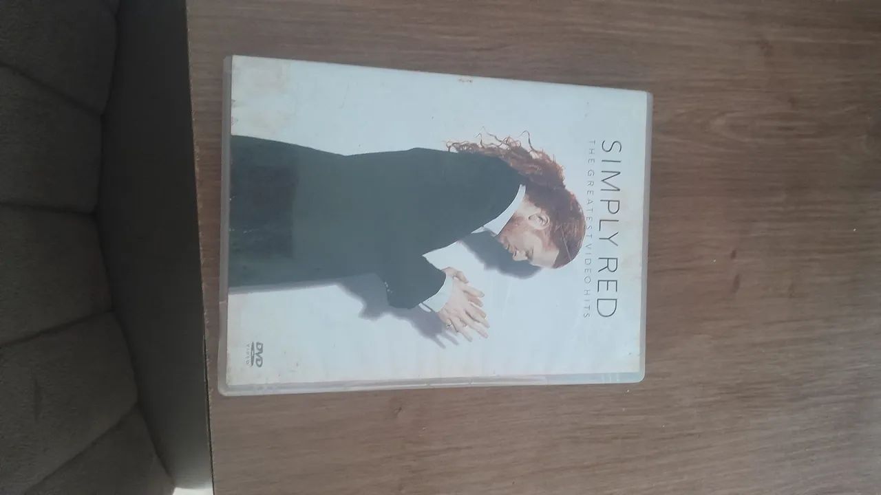 Dvd da Grupo Simply Red 