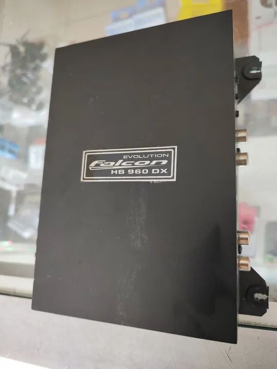 Amplificador falcon HS 960 DX com subwoofer 