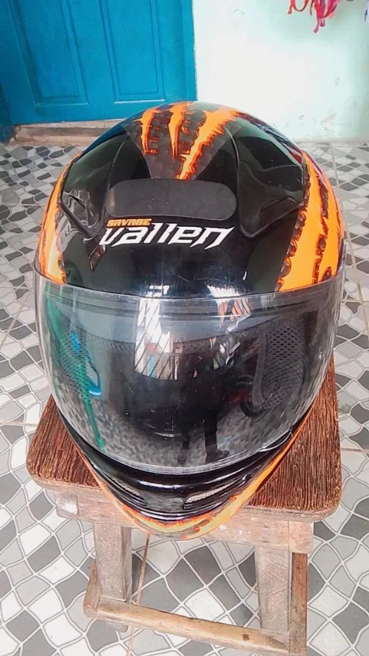 Capacete laranja  - Foto 2