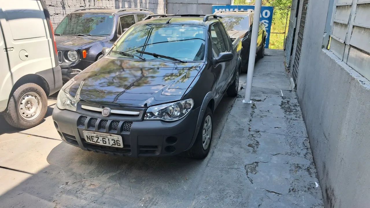 Fiat Strada 1.4 MPI Fire Flex 8V CE 2011 - Foto 2
