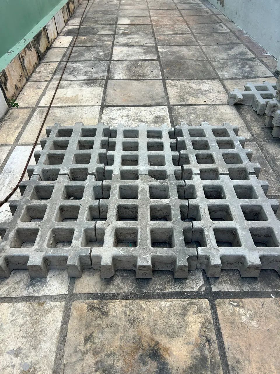 Piso grama de concreto 