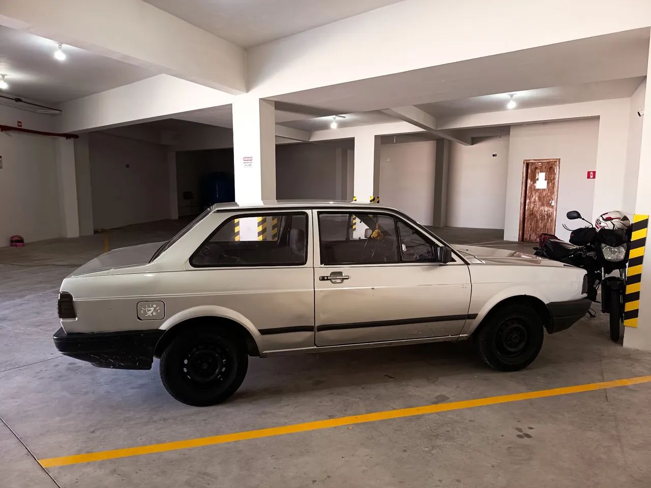 Volkswagen Voyage C/cl/fox 1.6 (álcool) 1990