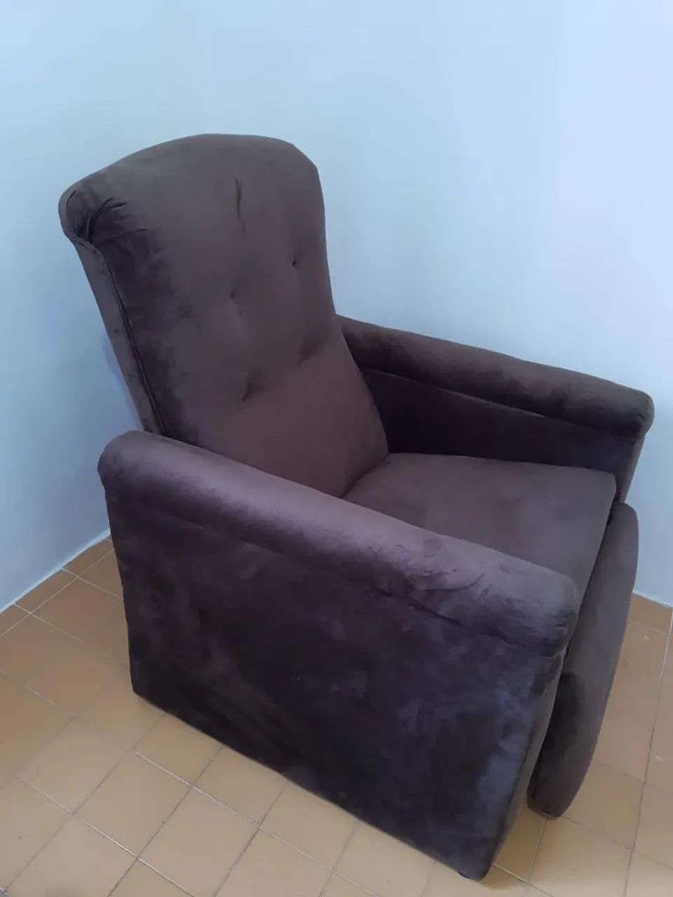 Poltrona Reclinável Aveludada  - Foto 2