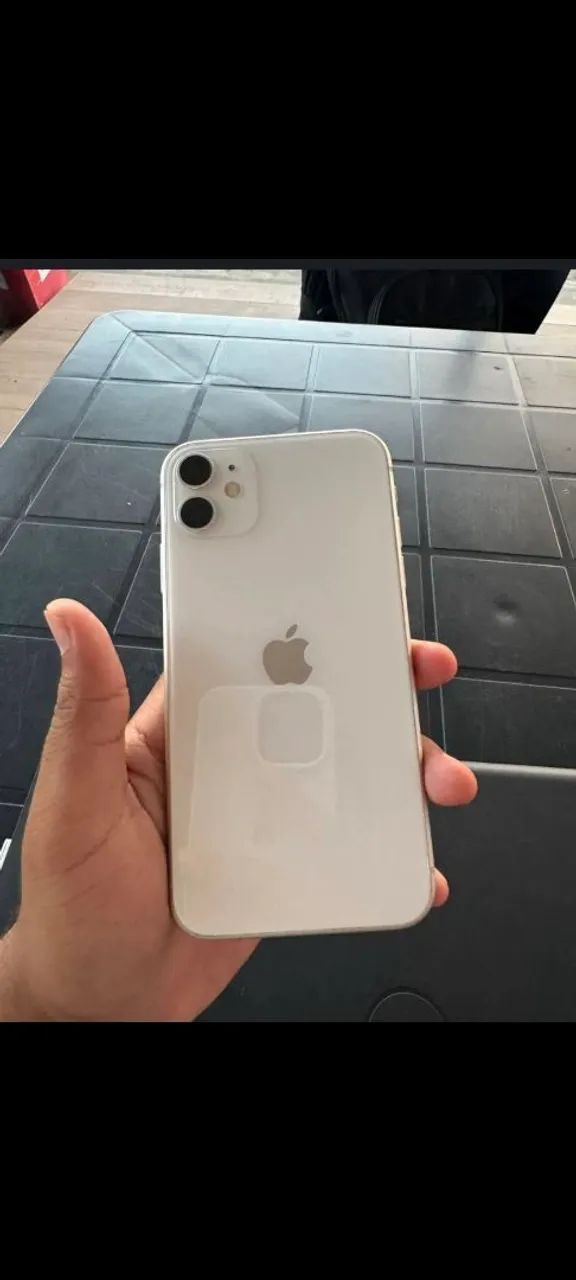 iPhone 11