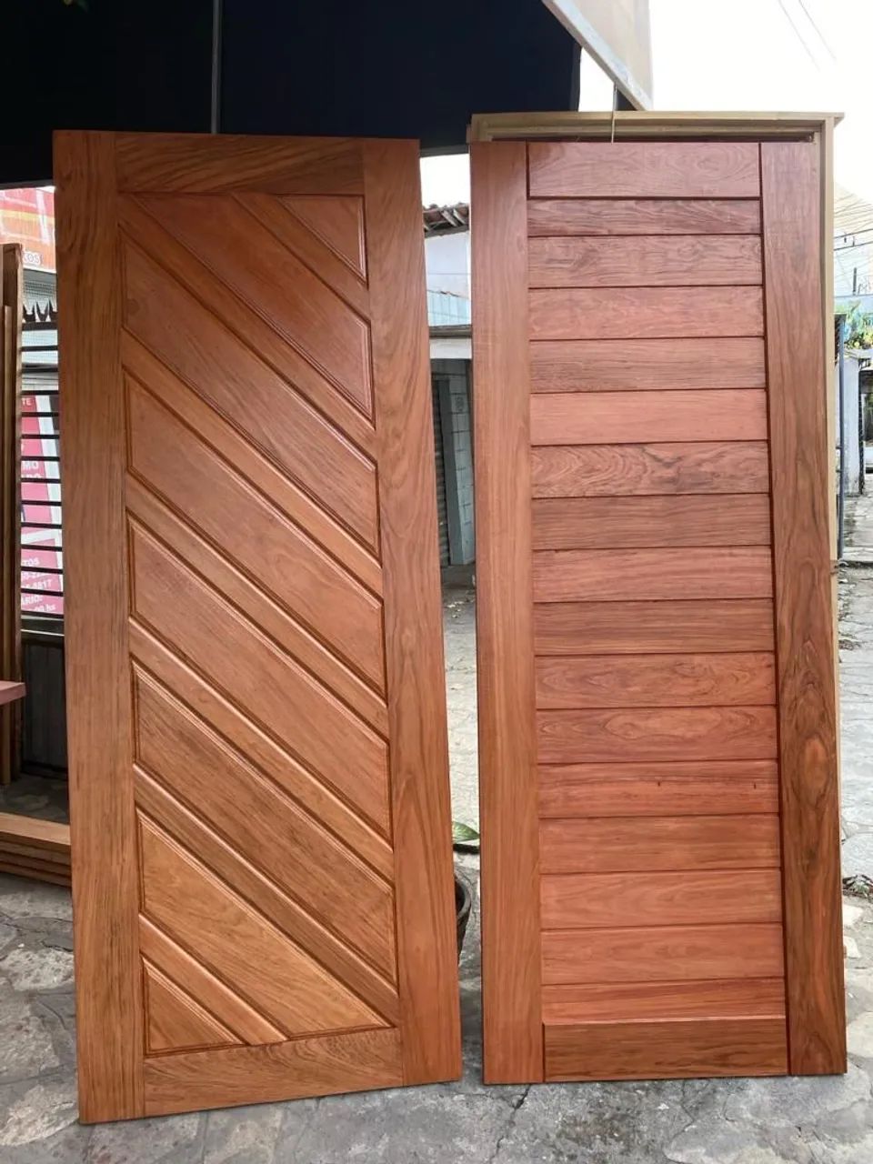 Portas de Madeira Maciça  - Foto 3