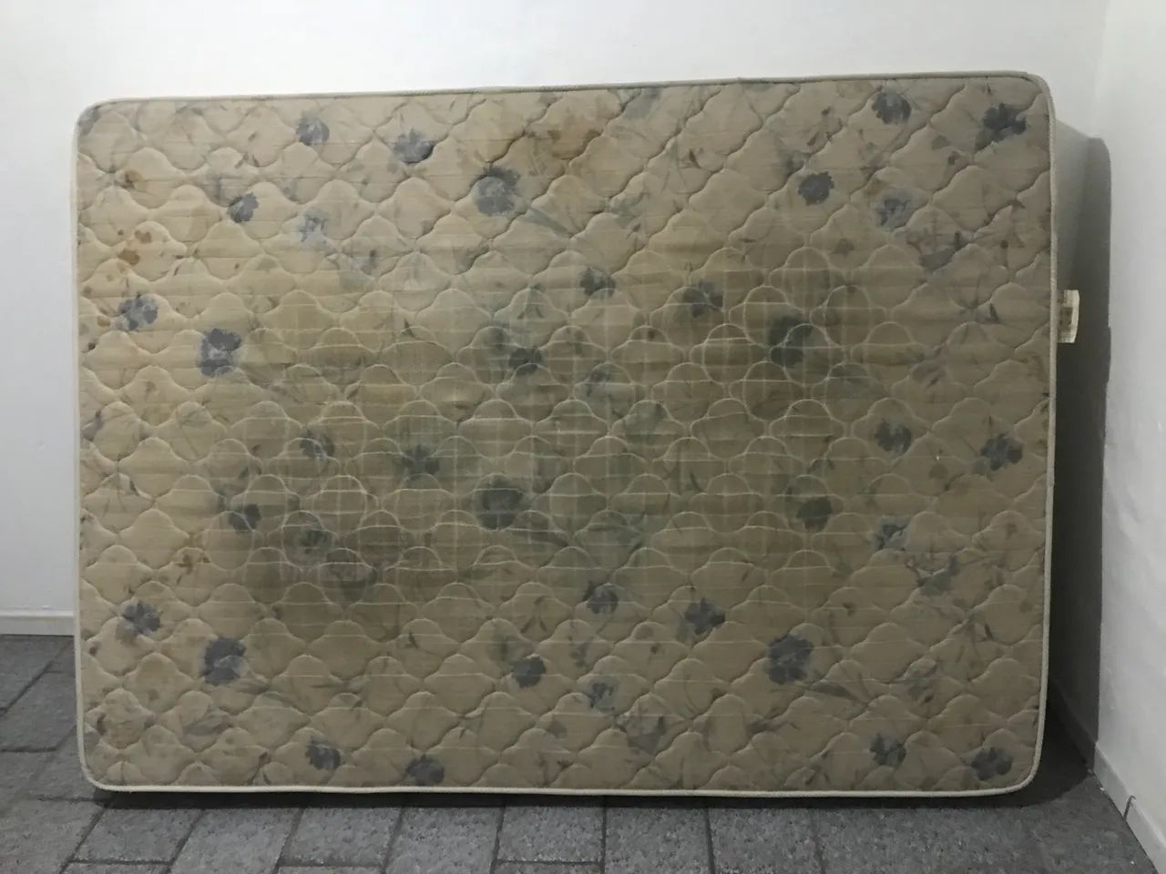Vendo dois colchões um solteiro e um de casal  - Foto 5