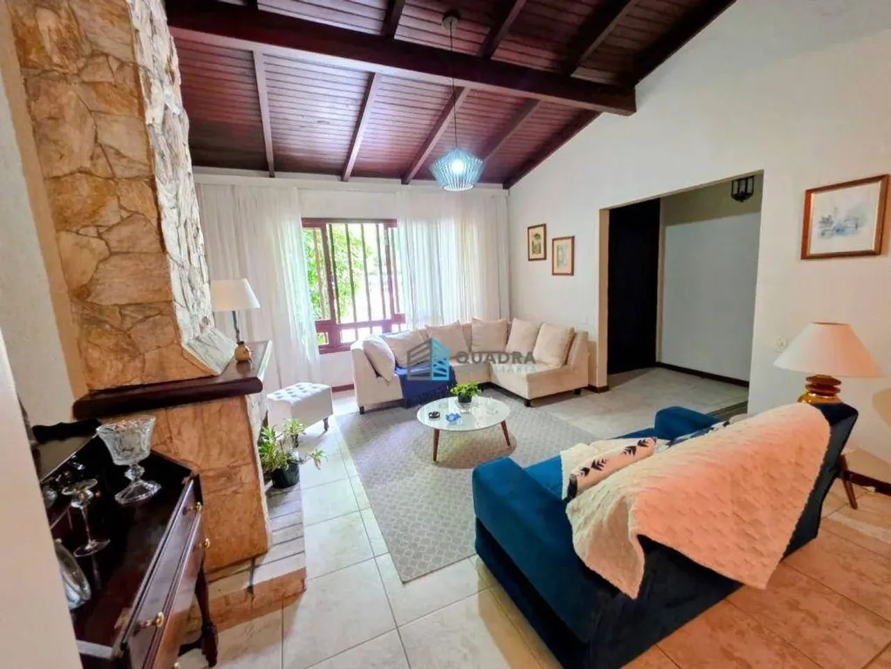 CASA EM ÓTIMA LOCALIZAÇÃO NO SANTA MÔNICA - Foto 4