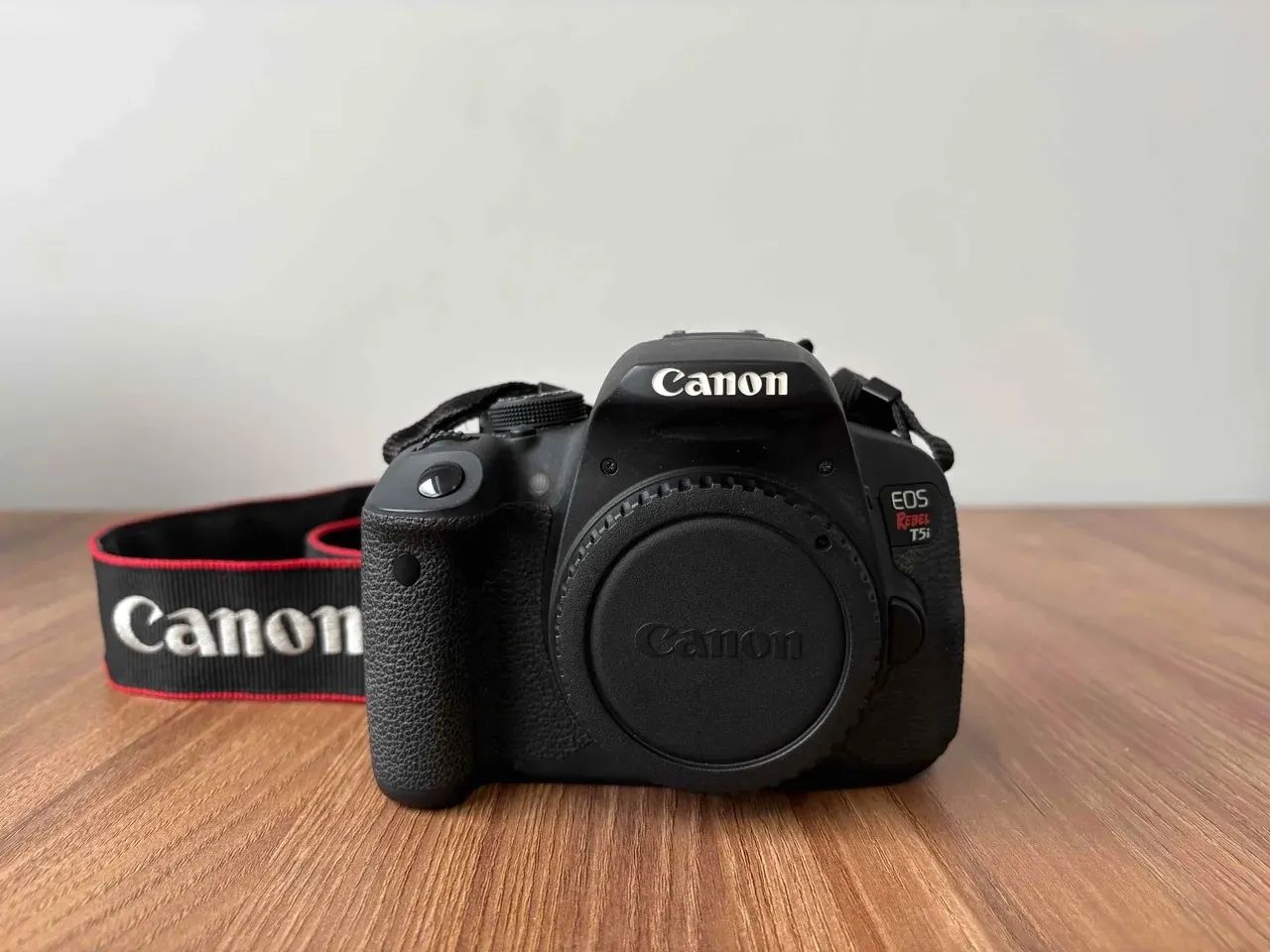 Câmera Canon T5i + kit  - Foto 3