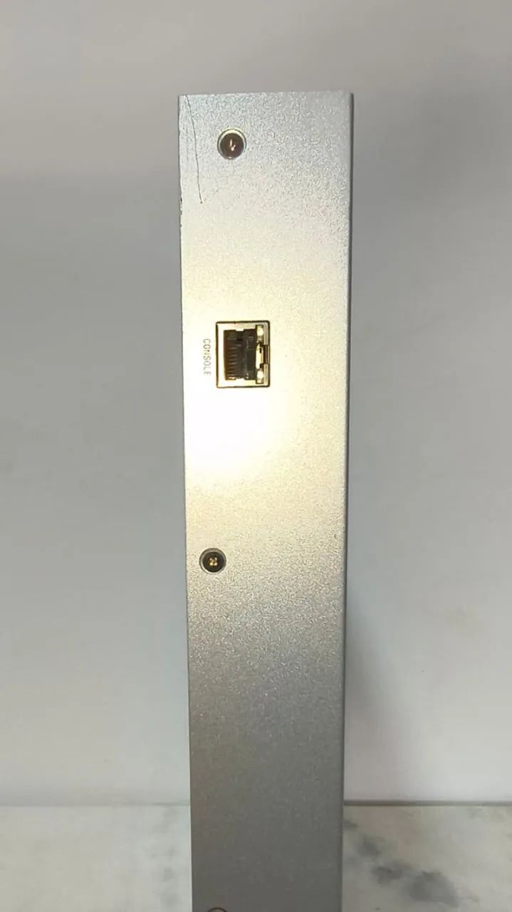 Switch Poe Ubiquiti Us-48-500w Unifi - Foto 5