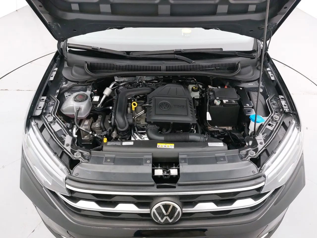 Volkswagen Nivus Highline 1.0 200 TSI Flex Aut., foto 10 de 18