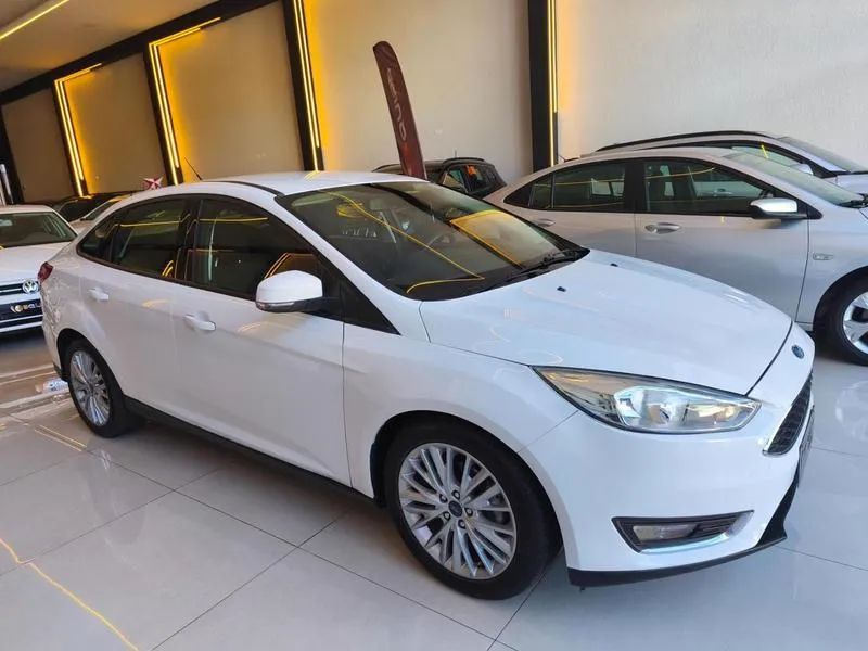Ford Focus Fastback Se/se Plus 2.0 Flex Aut. 2017 - Foto 4
