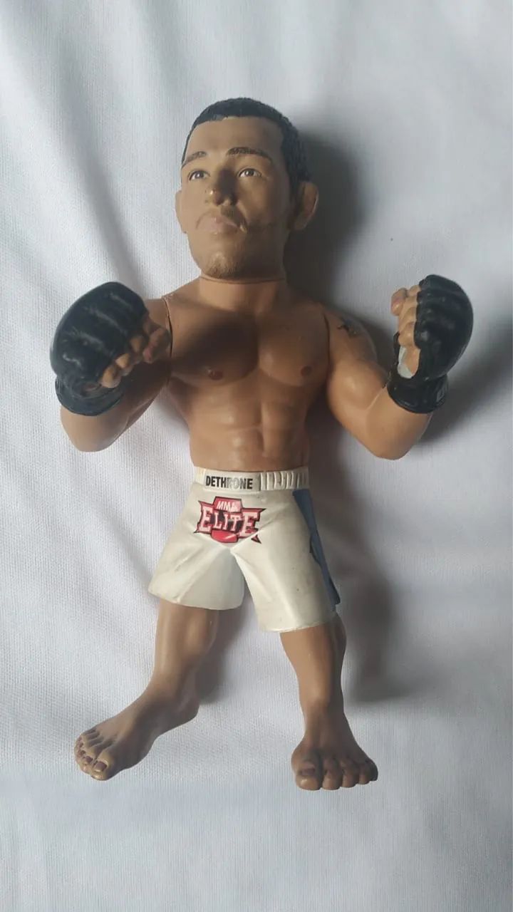 Boneco UFC Jon Jones, Jose Aldo e Lyoto Machida