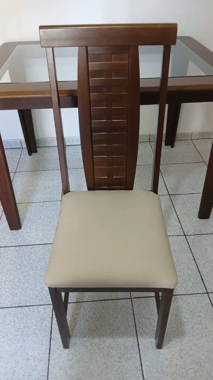 Conjunto Sala de Jantar Madeira Maciça Weihermann (Mesa + 4 Cadeiras) - Ótimo Estado! - Foto 4
