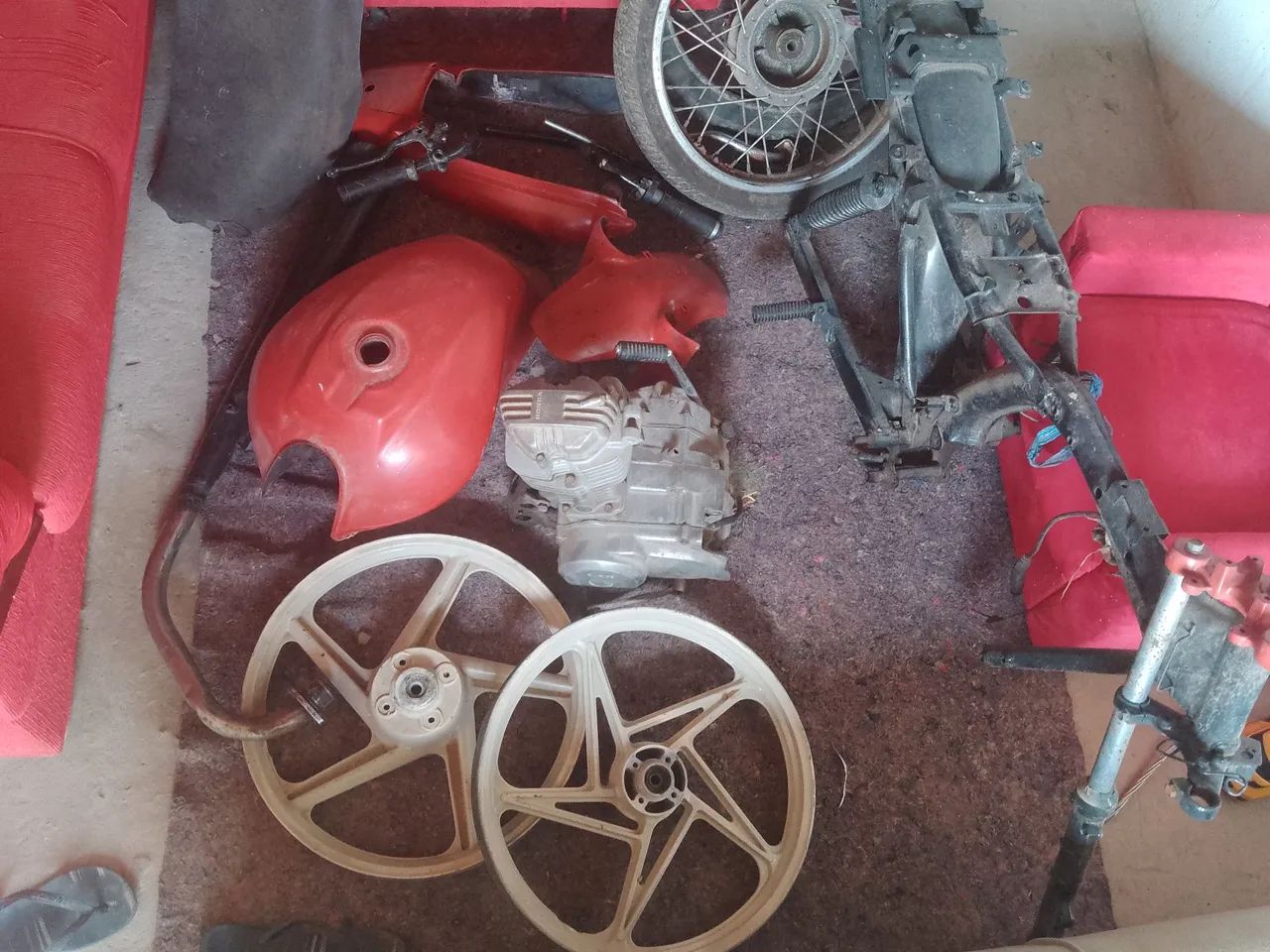 Vendo peças nova da cg - Foto 2
