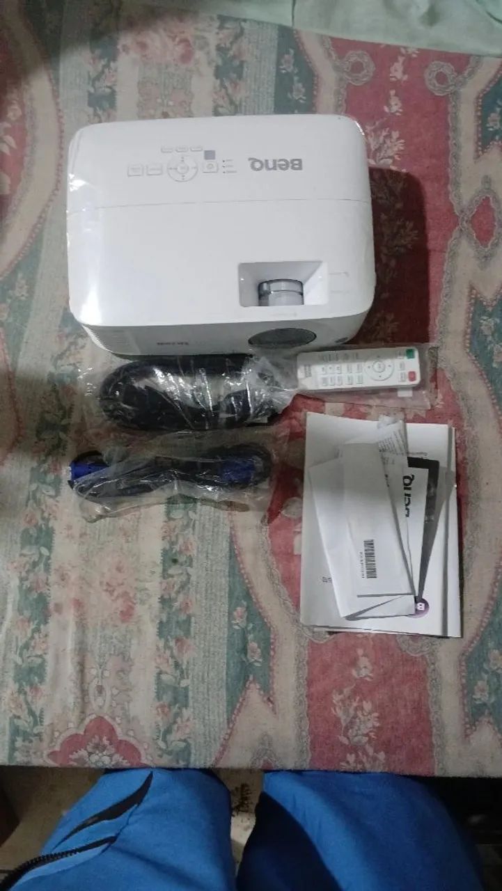 Vendo projeto multimídia novo nunca usado dou garantia passo cartão e aceito Pix 2300 - Foto 2