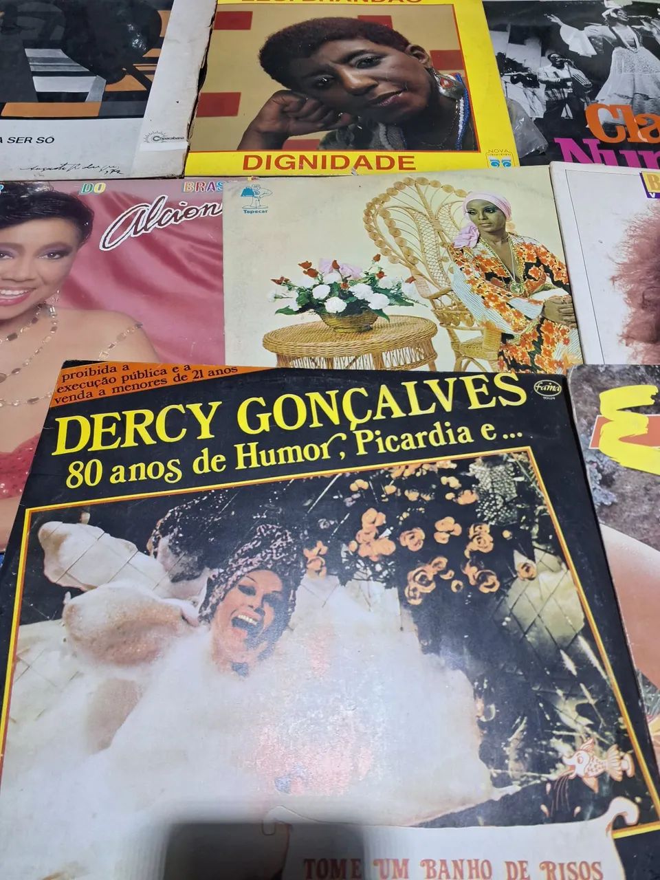 Disco de vinil  valor unitario cantoras  - Foto 4