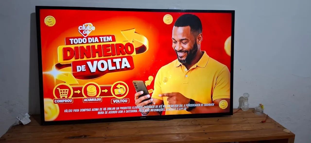 TV SMART 50 PEGADAS SAMSUNG  - Foto 3