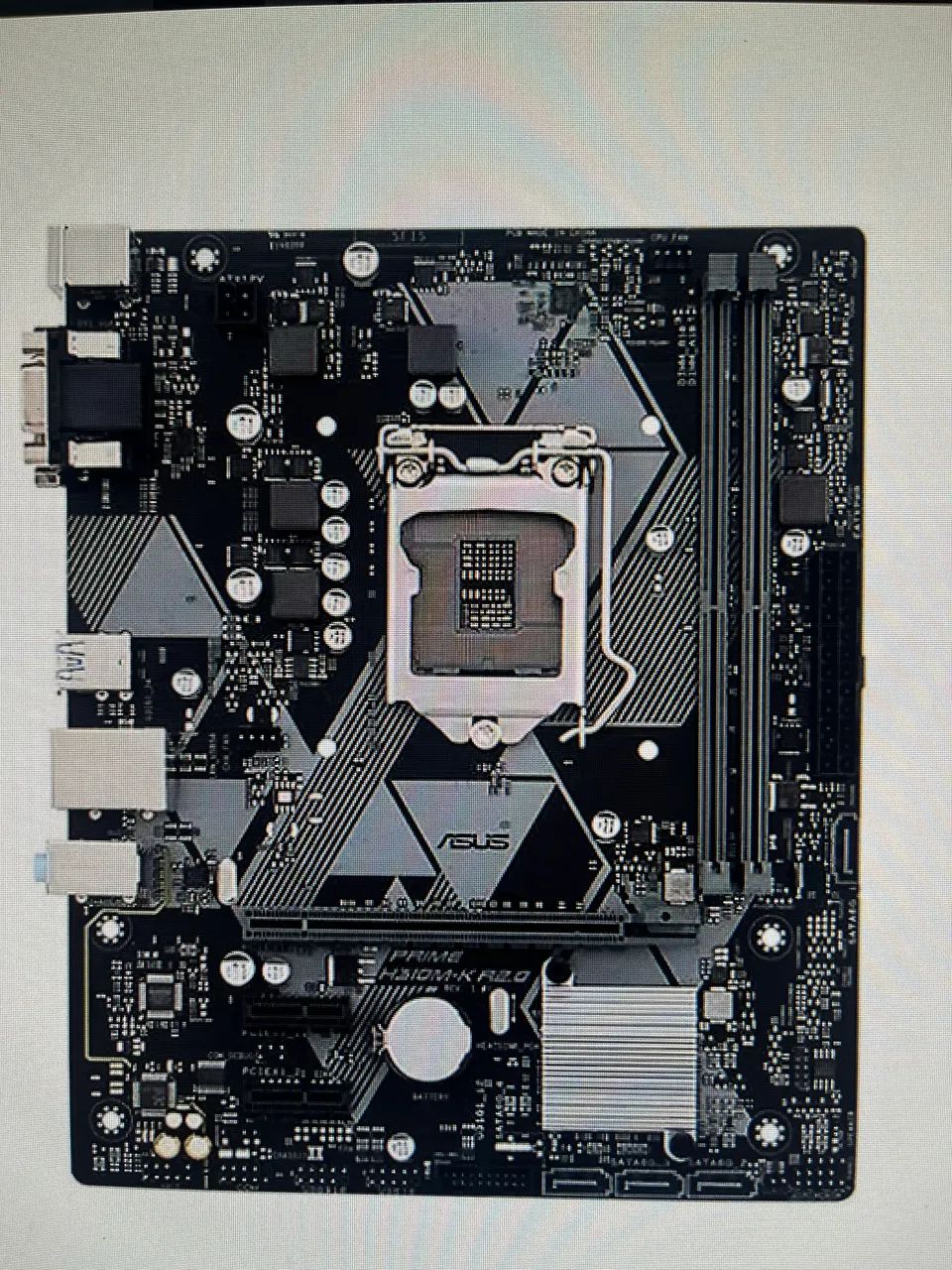 Kit i3 8gen + placa mãe Top