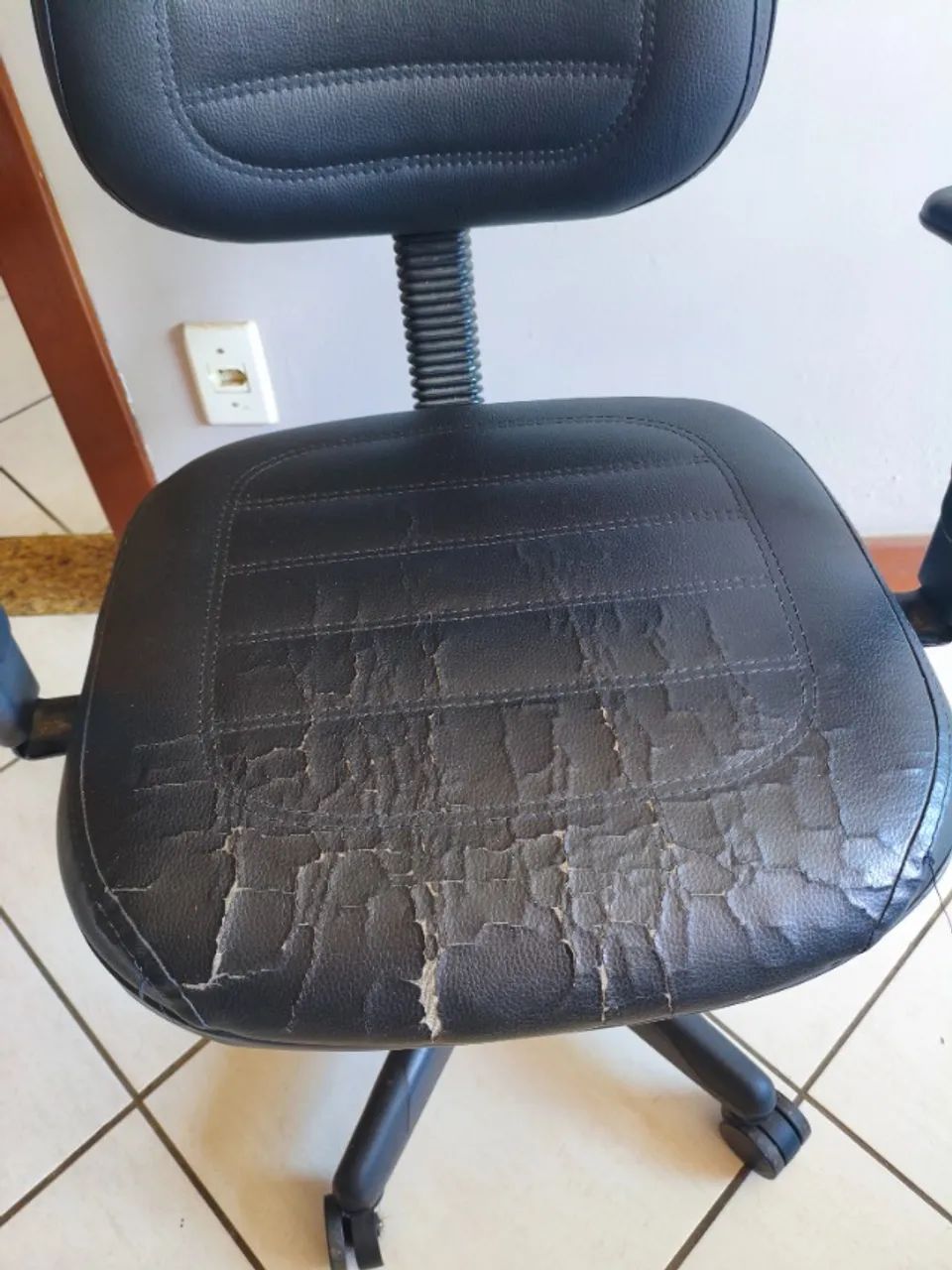 Kit Cadeira Escritório e Cadeira Gamer  - Foto 3