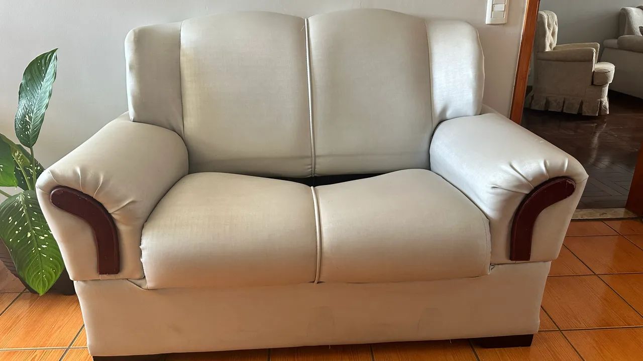 Sofá 2 lugares 
