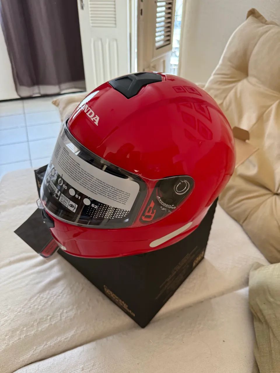 Capacete NOVO  - Foto 3