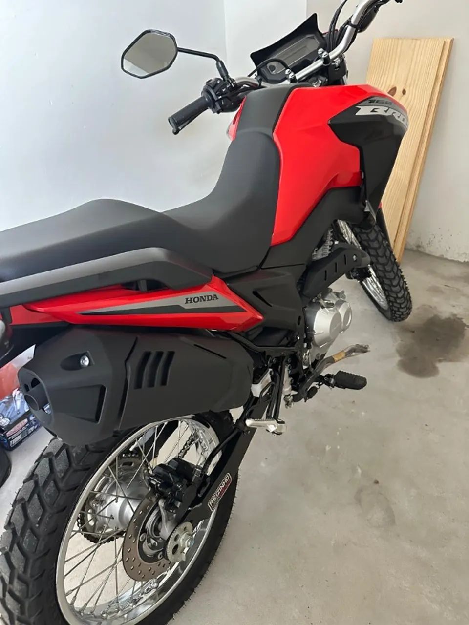 Honda Brosss  - Foto 2