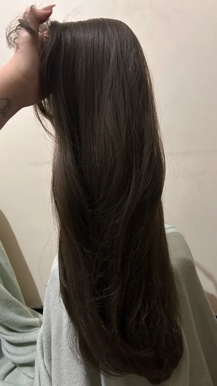 peruca marrom longa  - Foto 2