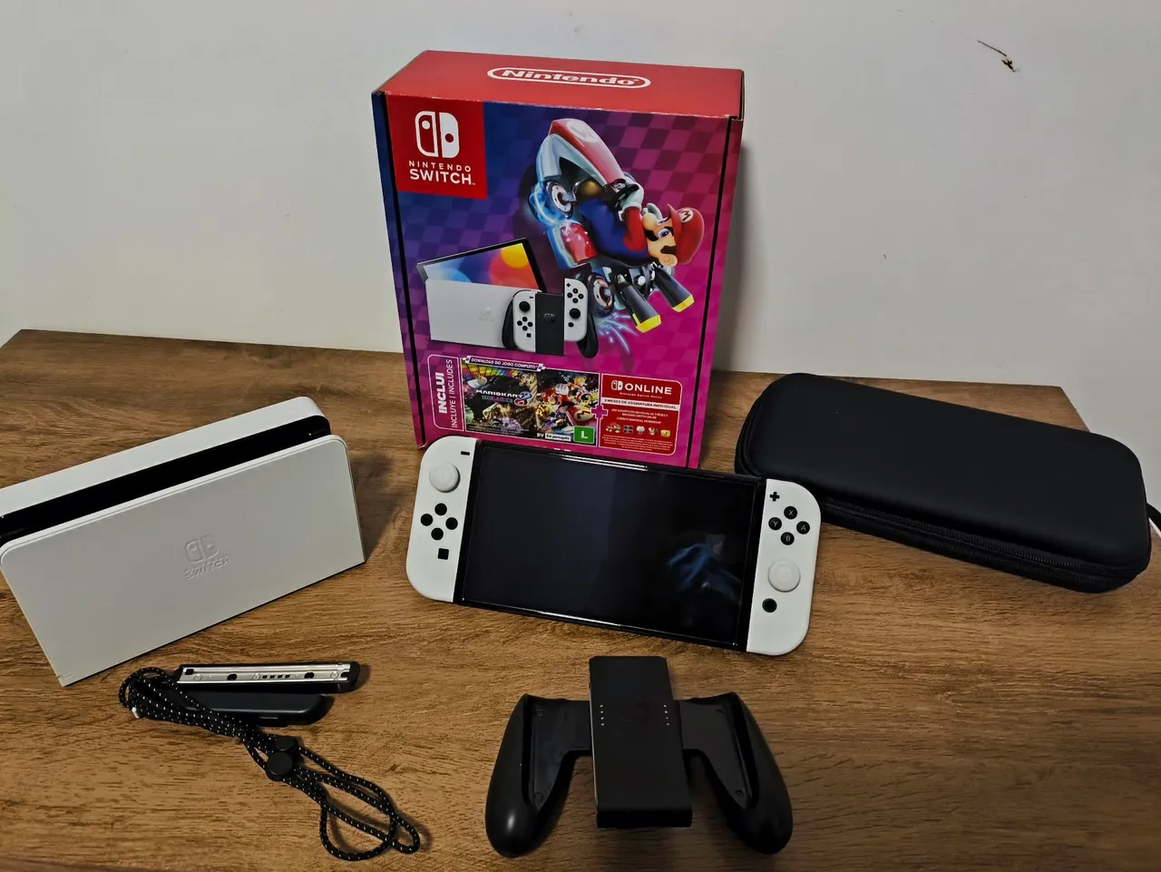 NINTENDO SWITCH OLED ZELDA EDITION DESBLOQUEADO - Consoles de