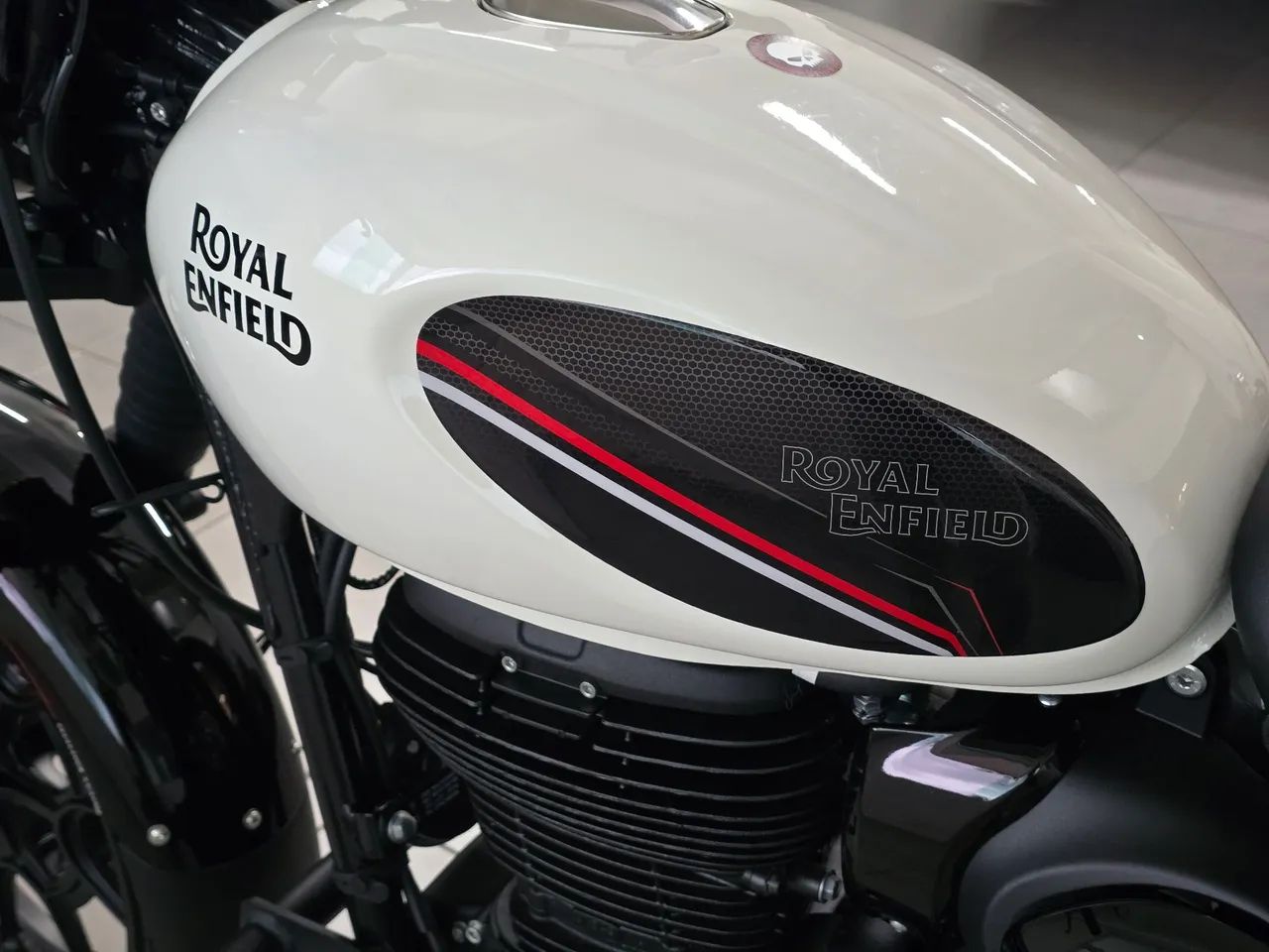 Hunter 350 Dapper  - Foto 5