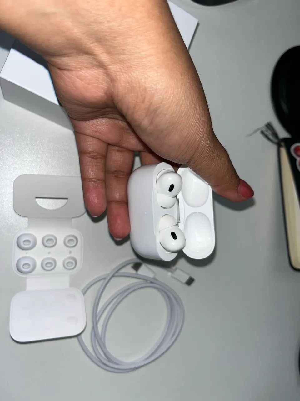 AirPods