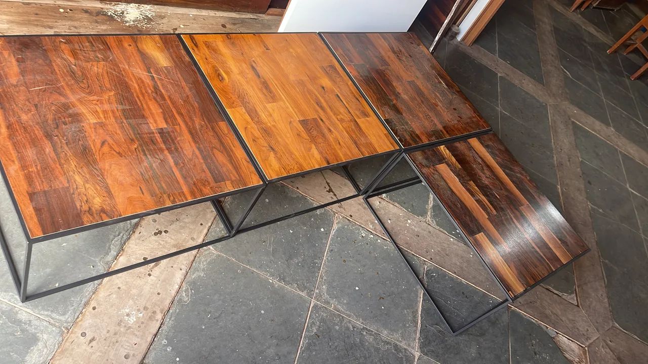 Mesa de canto jacarandá taqueado e ferro  - Foto 3