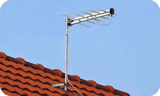 Antenista instalação de antenas UHF e banda k.u